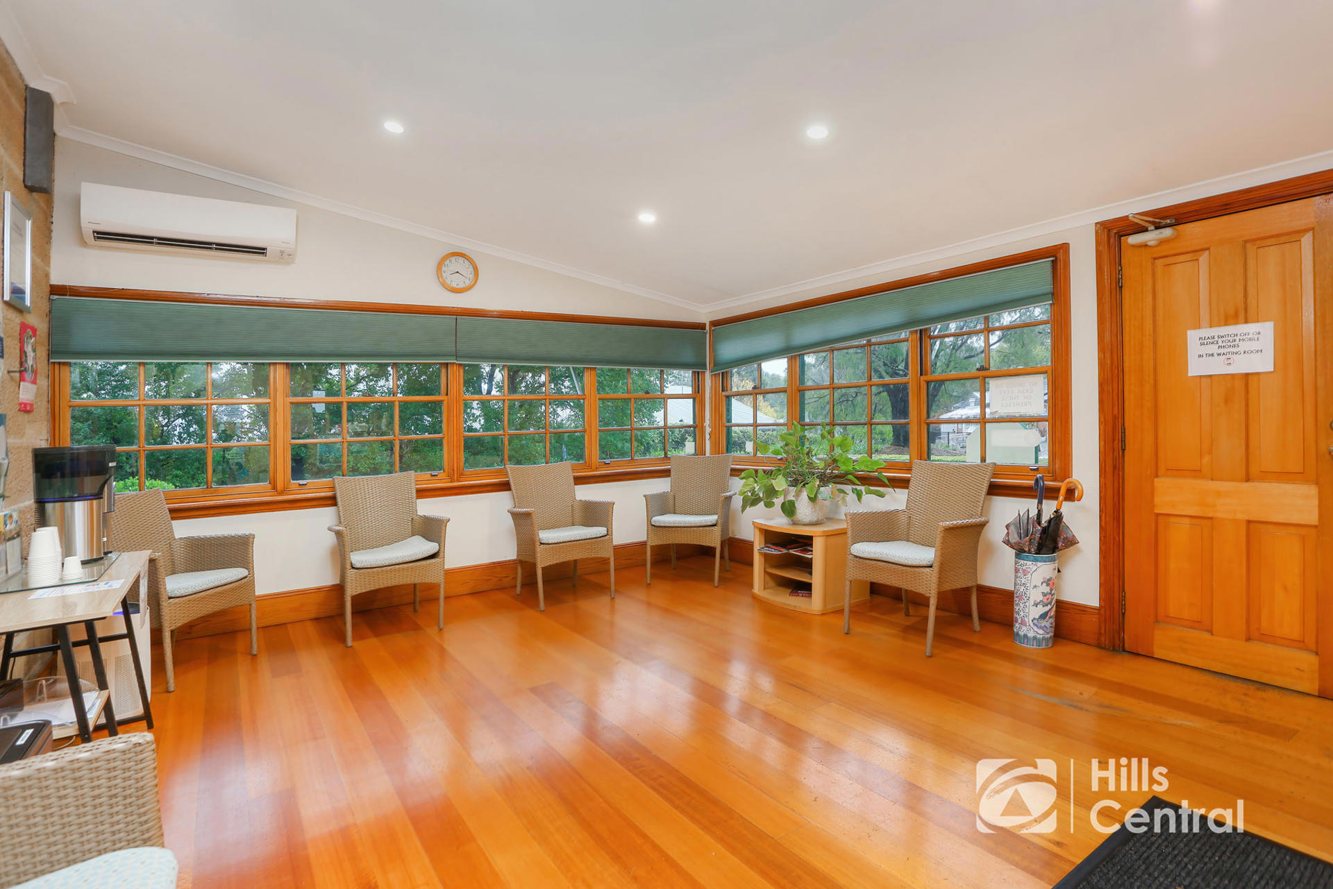 37 Coonara Avenue, West Pennant Hills