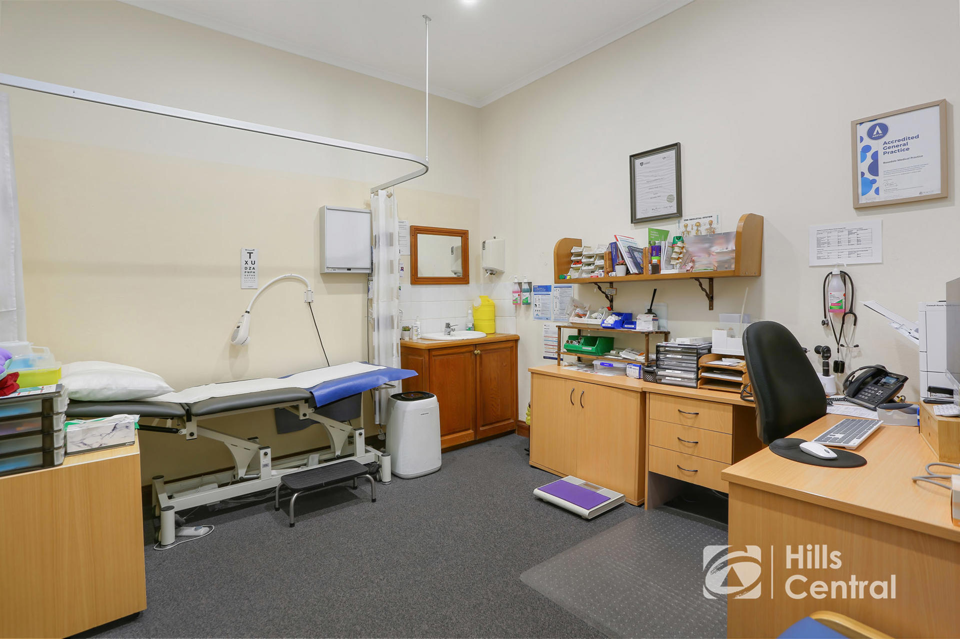 37 Coonara Avenue, West Pennant Hills